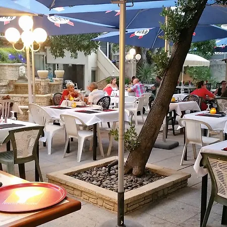 מלון Restaurant Les Cigalons מרסיי